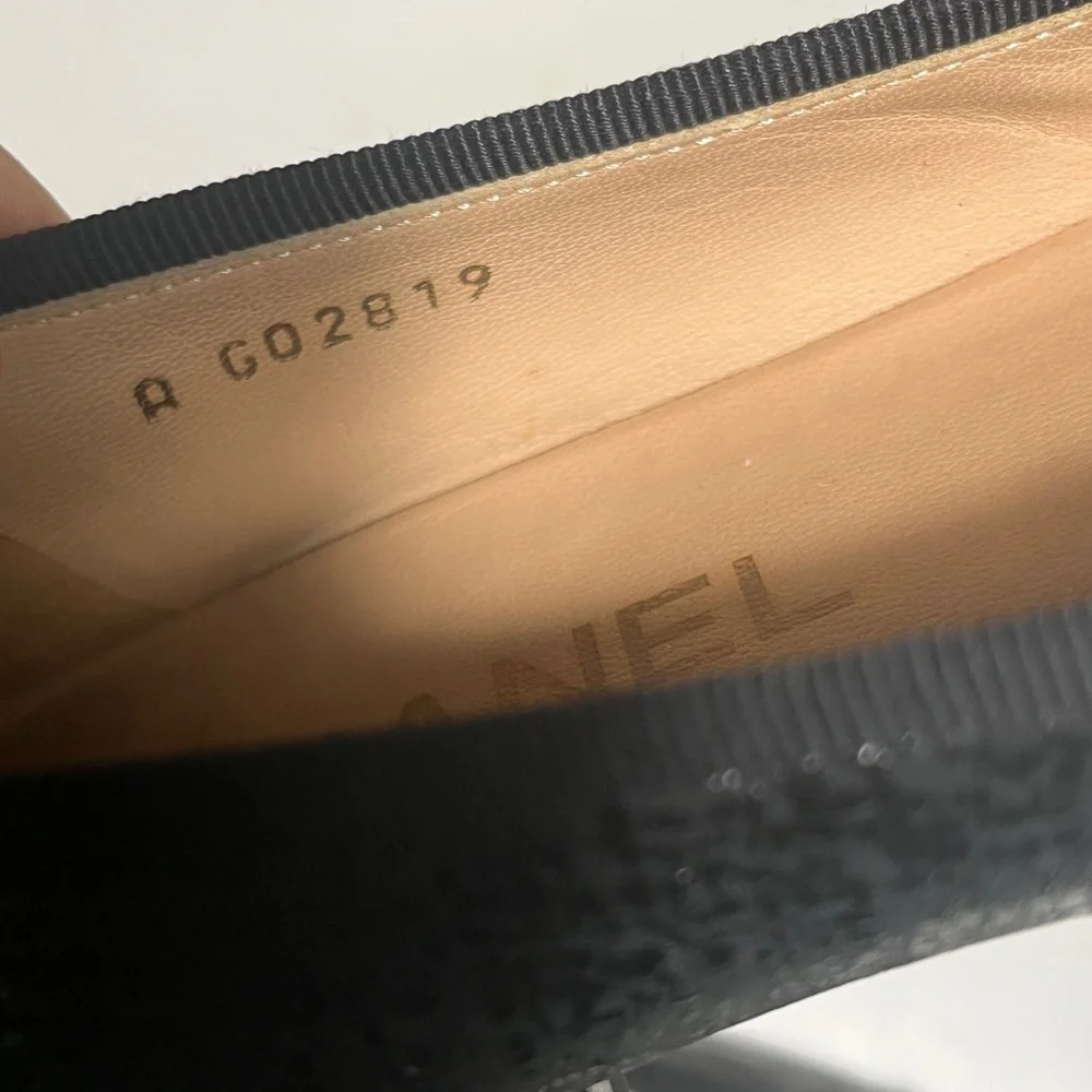 CHANEL Textured Black Loafers
